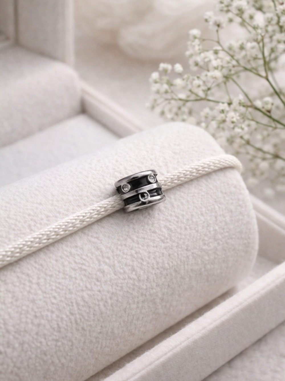 Pandora RETIRED Sparkling Abstract Clip 925 Silver Charm w/Clear Cubic Zirconia